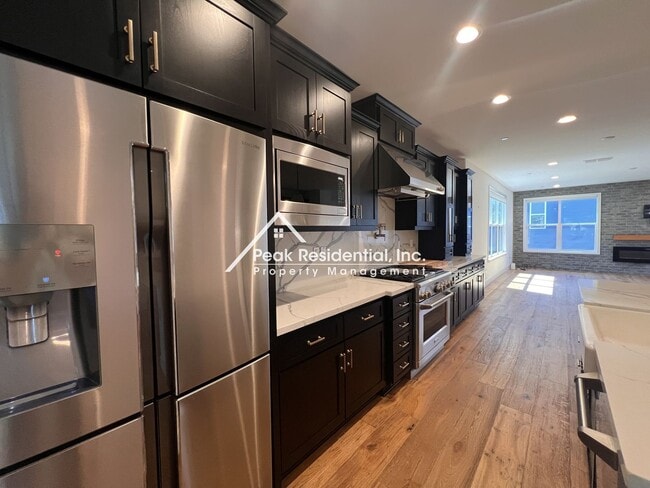 Building Photo - Elevated Luxury Living in This Updated 3BD/3.5BA Downtown Home with Private Rooftop