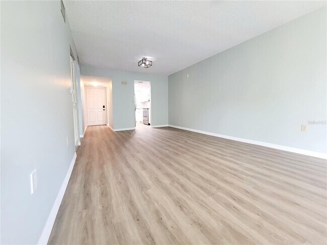 Building Photo - 90 S Highland Ave