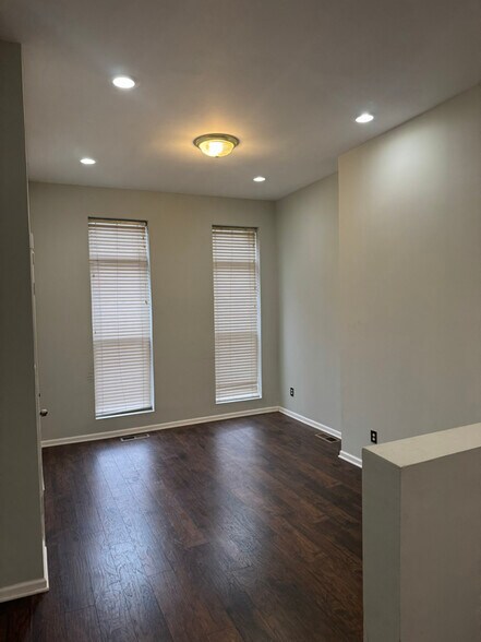 Building Photo - 604 N Fulton Ave