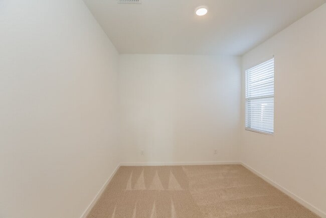 Building Photo - 25258 N 144th Dr