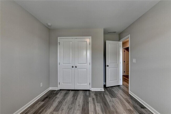 Building Photo - 125 Osprey Overlook Dr