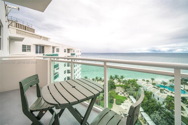 Building Photo - 3001 S Ocean Dr