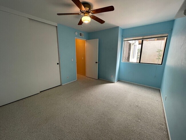Building Photo - High Country West/Rancho Bernardo, Patio Home.  2/2, 1230 sq. ft..