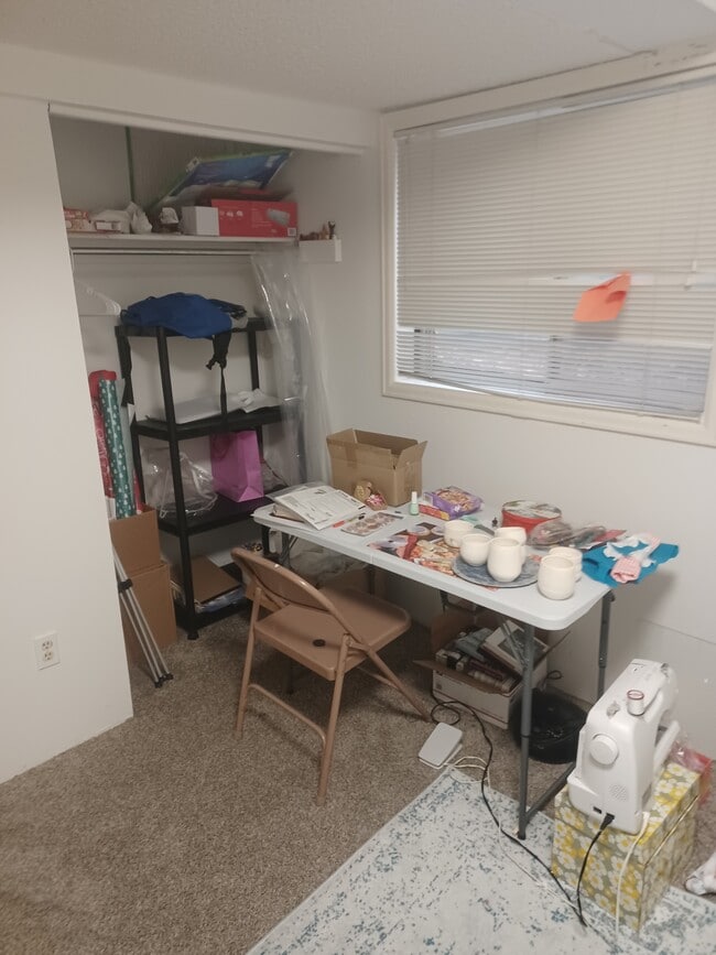 Building Photo - 3000 Regatta Ln