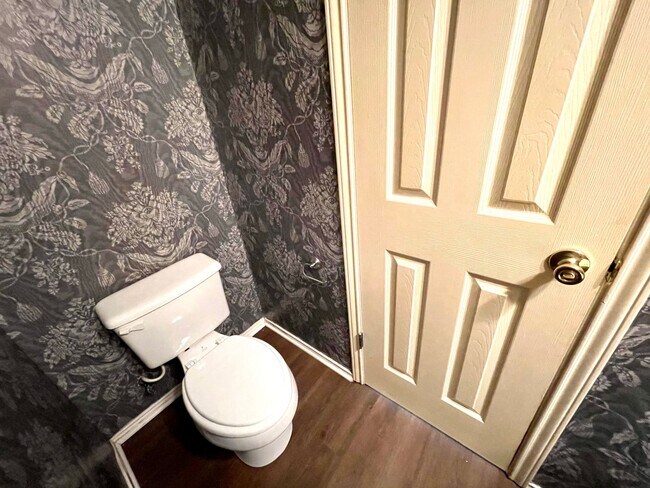 Building Photo - Lovely 3 Bedroom/2.5 Bathroom in Round Rock!