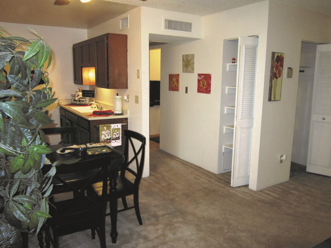 Bella Flora Apartments - Tucson, AZ | Apartment Finder