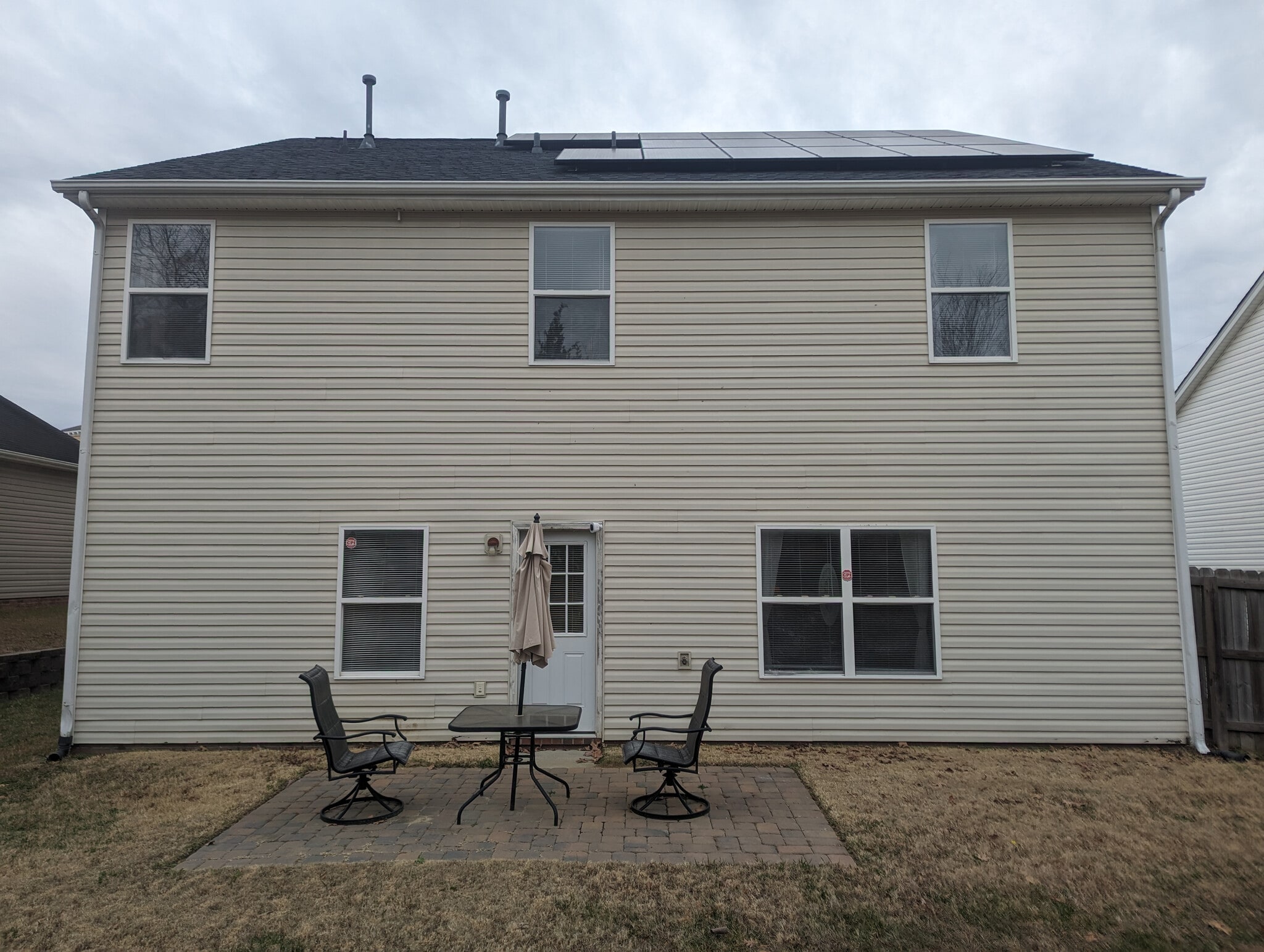 Building Photo - Room in House on Garrison Rd