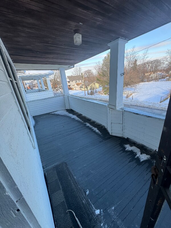 Building Photo - 12202 Benham Ave