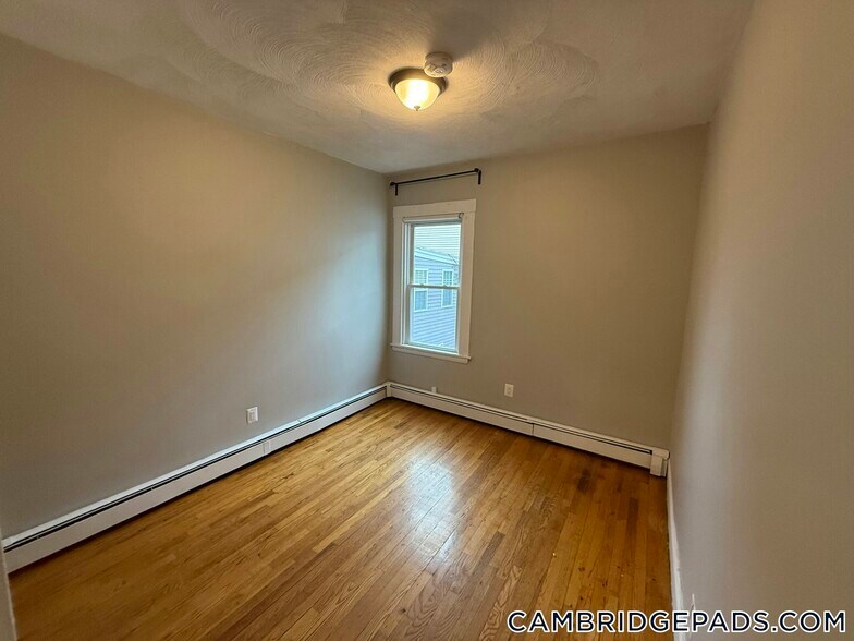 Building Photo - 150 Fifth St.