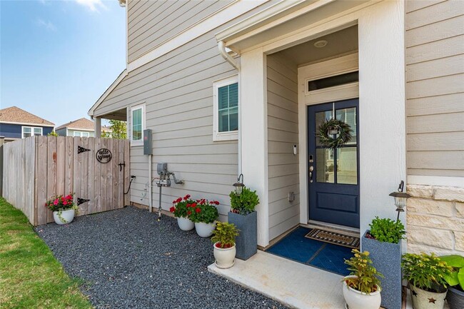 Building Photo - 614 Seabreeze Dr