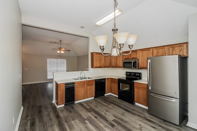 Building Photo - 4514 Lunsford Dr