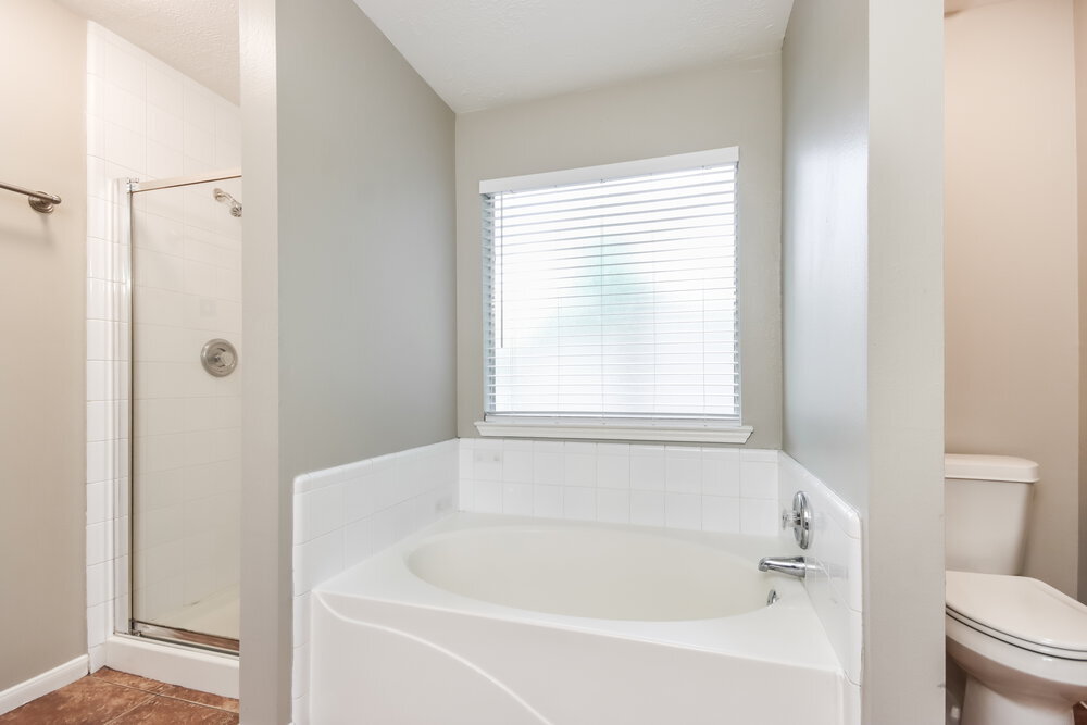 Building Photo - 7014 Hayden Dr