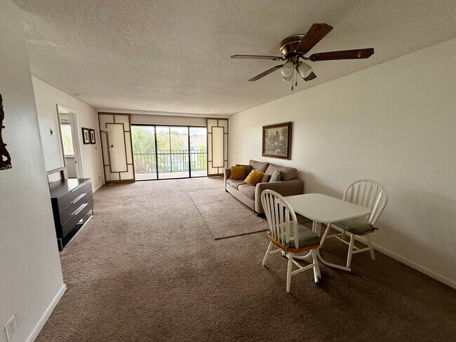 Building Photo - 4387 Trevi Ct