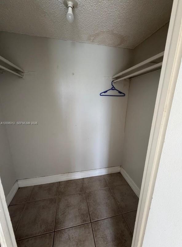 Building Photo - 14850 Naranja Lakes Blvd