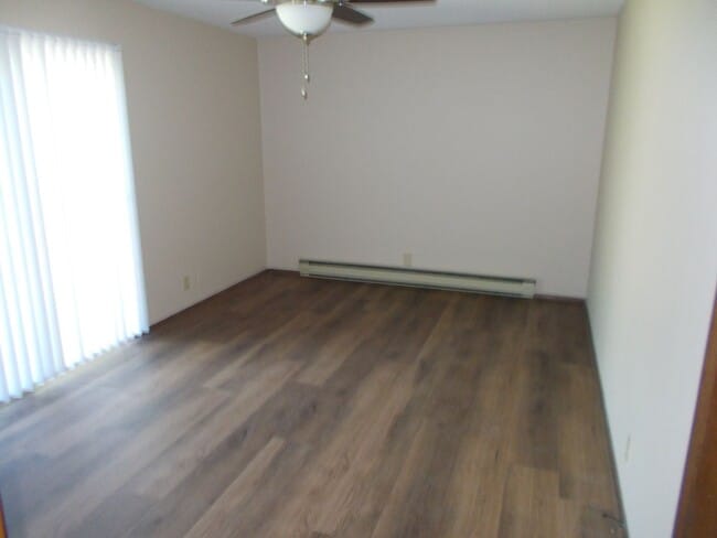 Building Photo - 312 Hazelwood Ln