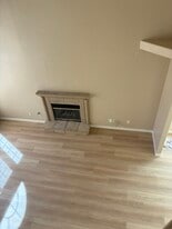 Building Photo - 215 Oro Canyon St