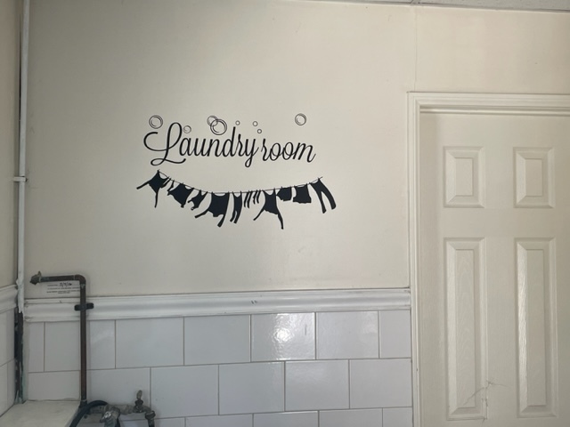 :Laundry Room - 1142 Manhattan Ave