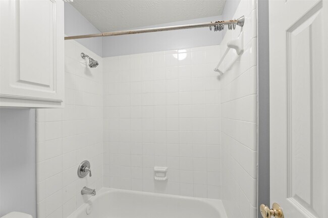 Building Photo - 12131 Cielio Bay Ln
