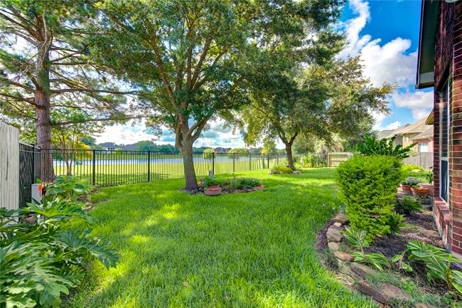 Building Photo - 11422 Carson Field Ln