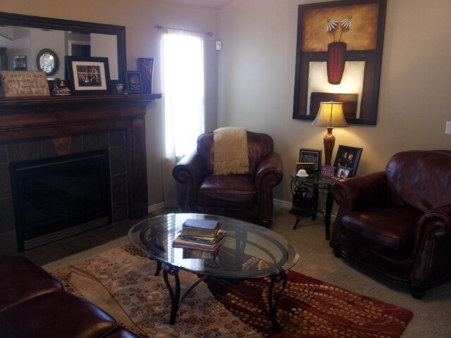 Building Photo - Beautiful Home in Syracuse for Rent