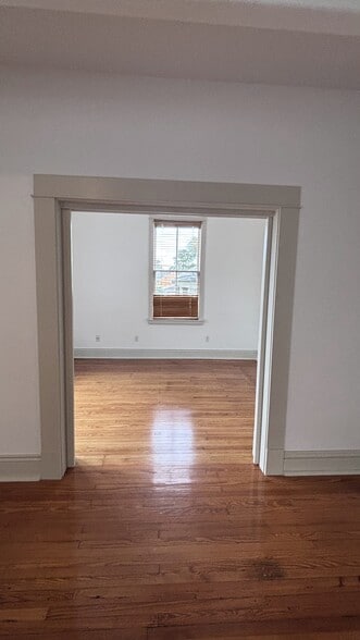 Building Photo - 4026 Chestnut St