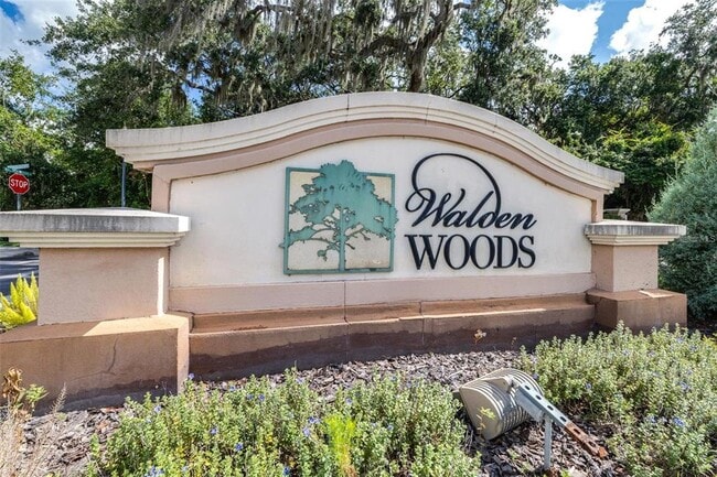 Building Photo - 2020 Greenwood Valley Dr