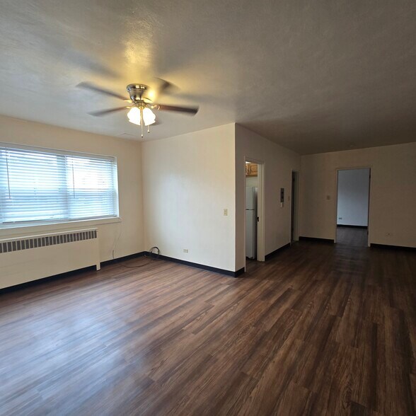 Building Photo - 54 Morris N St