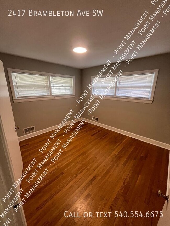 Building Photo - 2417 Brambleton Ave SW