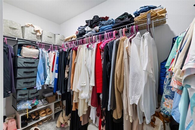 Building Photo - 6214 Golden Bch Dr