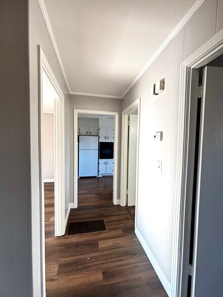 Building Photo - 2103 McBrien Rd