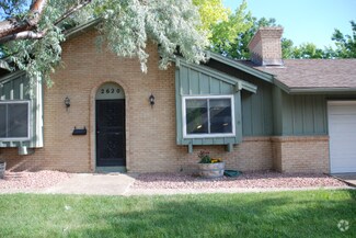 Building Photo - 2620 Lloyd Cir