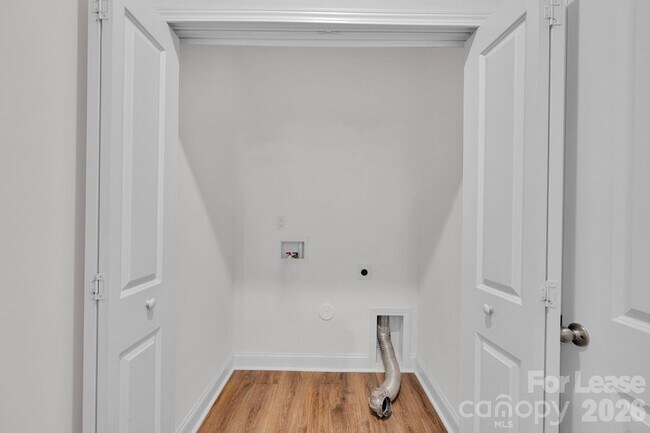 Building Photo - 4120 Steel Wy