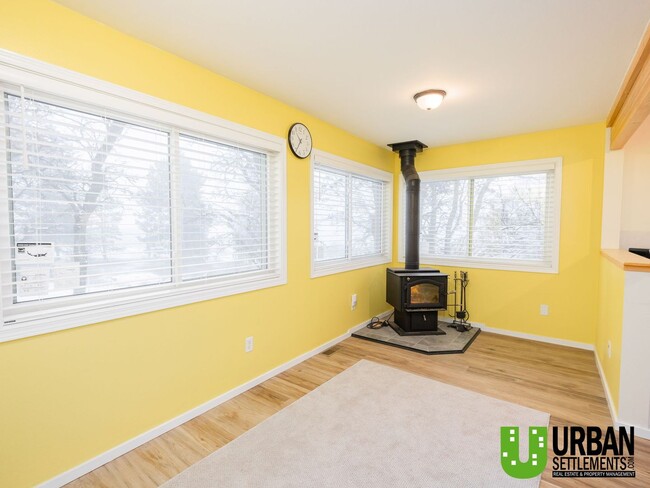 Building Photo - You will love this farmhouse on acreage