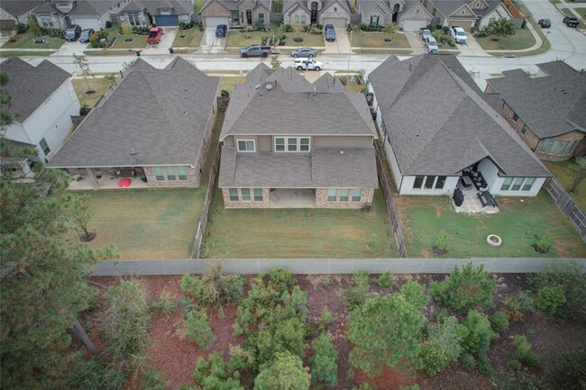 Building Photo - 17417 Chestnut Cove Dr