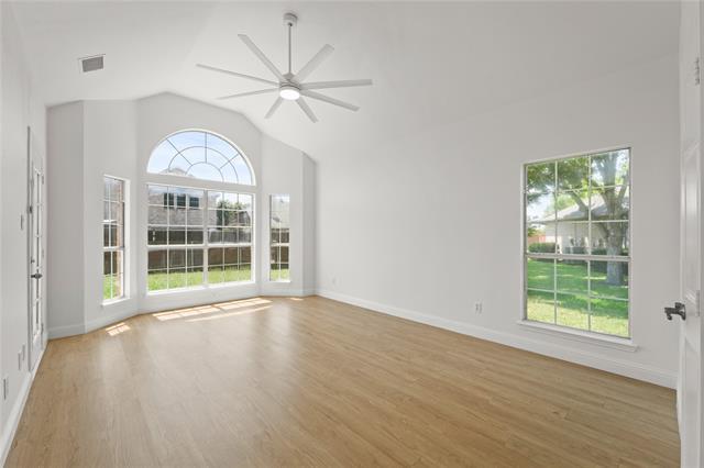 Building Photo - 5006 Orleans Cir