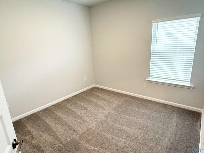 Building Photo - 28529 Whitehall Ln