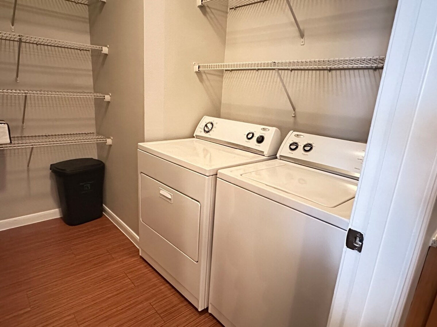 Building Photo - 800 Town and Country Blvd