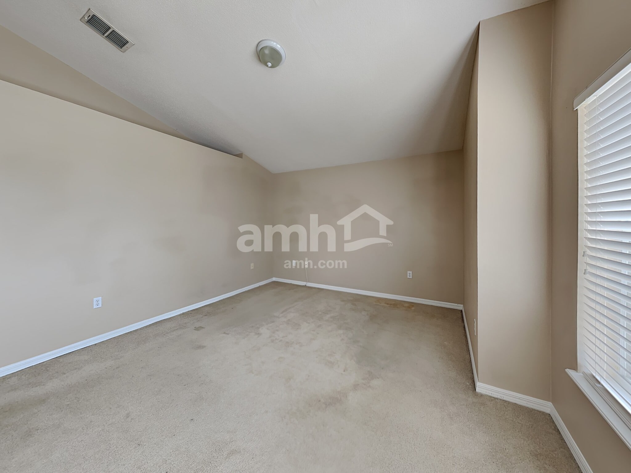 Building Photo - 13819 Gentle Woods Ave