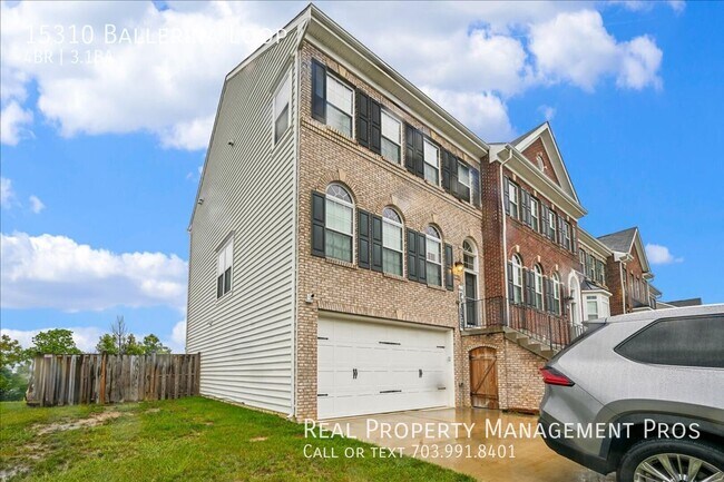 Building Photo - 15310 Ballerina Lp