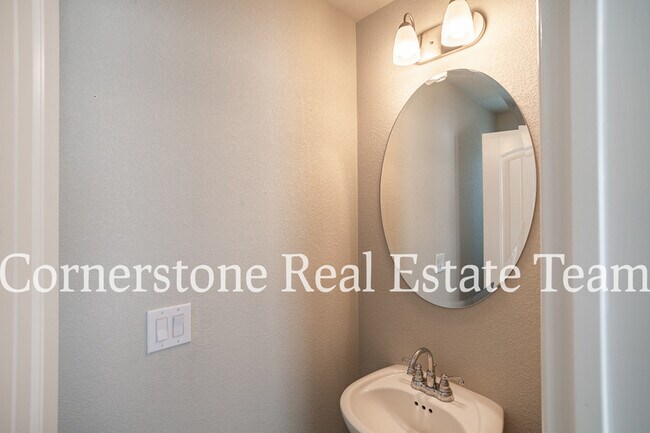 Building Photo - 10758 Saco Dr