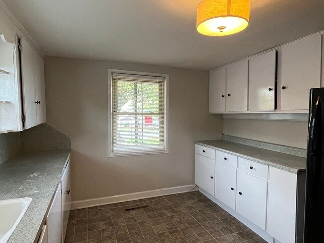 Building Photo - 1508 Beechwood Dr