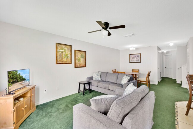 Building Photo - 2855 Club Cortile Cir