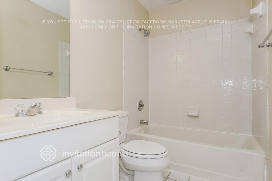 Building Photo - 148 Emerald Ln