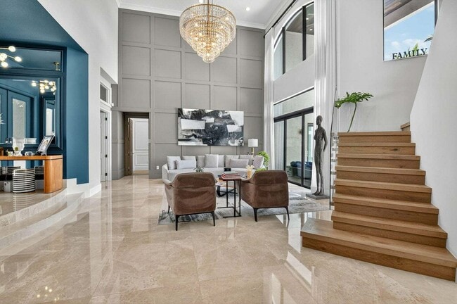 Building Photo - 16892 Strasbourg Ln