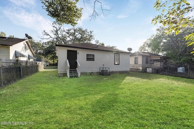 Building Photo - 2971 Warrington St