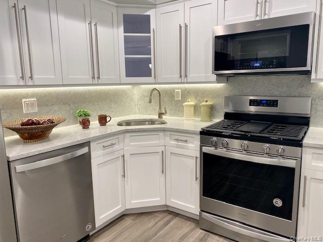 Building Photo - 115 Westwood Dr