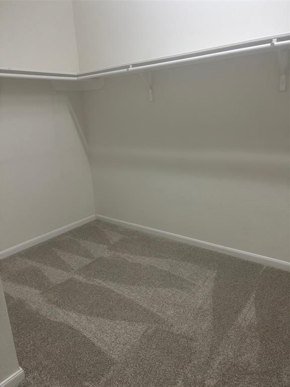 Building Photo - 2715 Farlow Ln