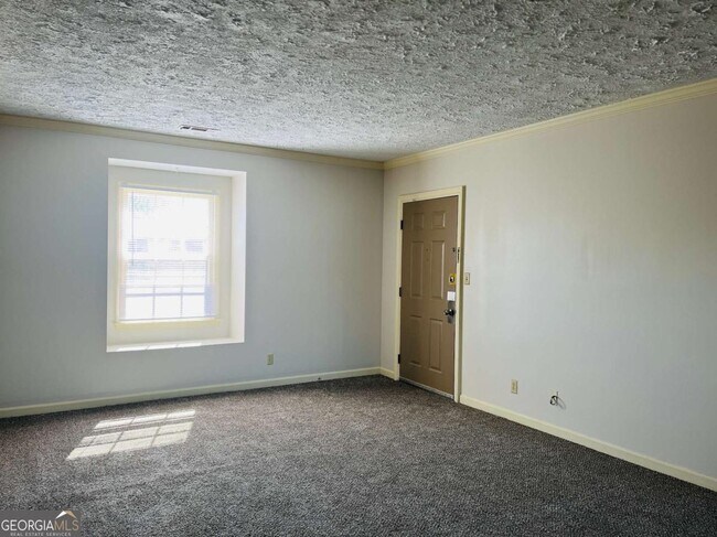 Building Photo - 207 Harwell Ave