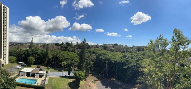 Building Photo - Park at Pearlridge