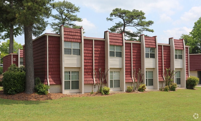 Building Photo - Lorna Place